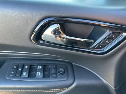 Certified 2022 Dodge Durango R/T w/ Quick Order Package 22F image 13