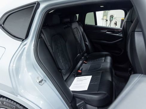 Used 2024 BMW X4 M AWD/4WD image 24