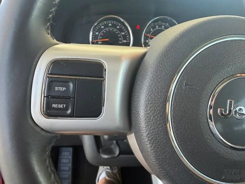 Used 2017 Jeep Compass High Altitude AWD/4WD image 15