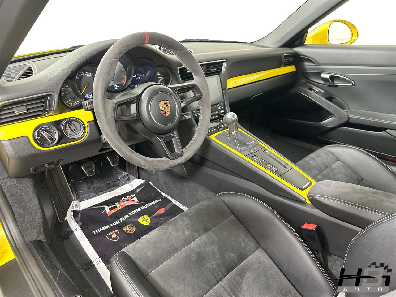 Used 2018 Porsche 911 GT3 w/ Sport Chrono Package RWD image 9