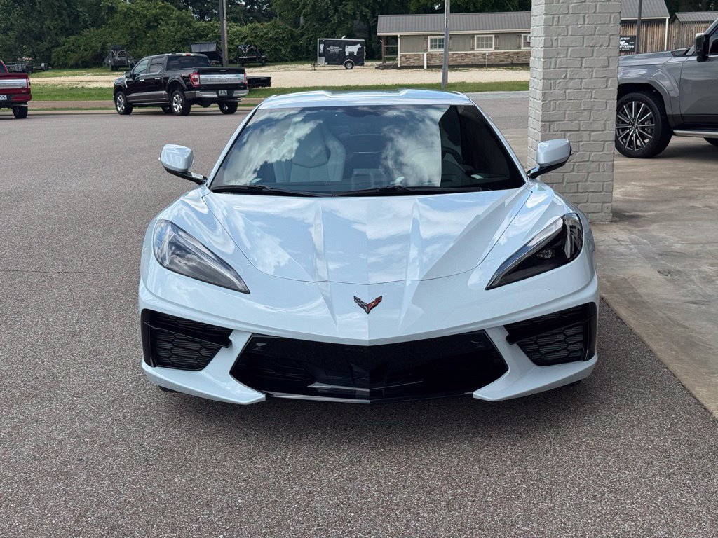 Used 2022 Chevrolet Corvette Stingray Preferred Cpe w/ Battery Protection Package RWD image 18