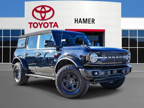 Used 2023 Ford Bronco Wildtrak image 1