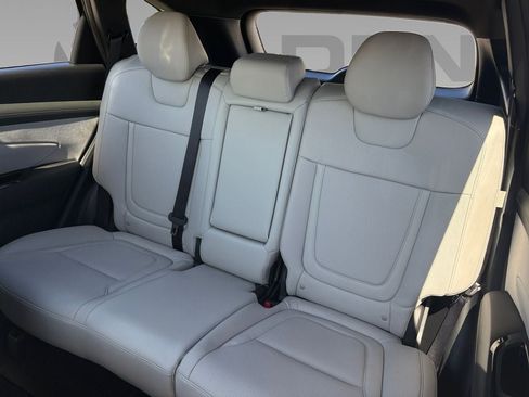 New 2026 Hyundai Tucson Limited FWD image 4