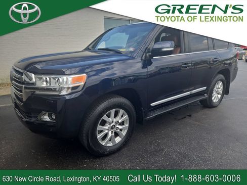 Used 2016 Toyota Land Cruiser AWD/4WD image 1