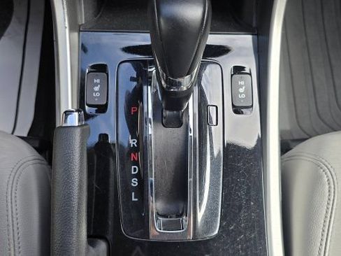 Used 2017 Honda Accord EX-L image 26
