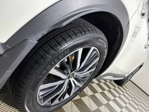 Used 2023 INFINITI QX60 Sensory w/ Vision Package AWD/4WD image 35
