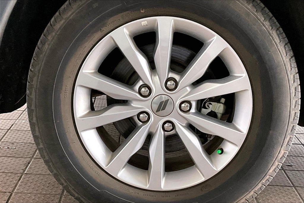 Used 2023 Dodge Durango SXT RWD image 32