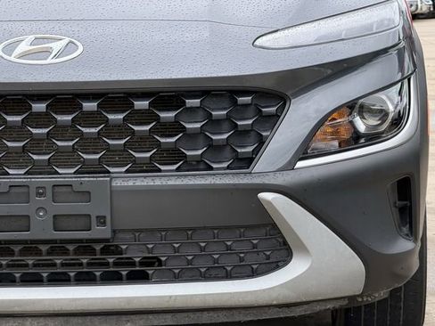 Used 2023 Hyundai Kona SEL FWD image 8