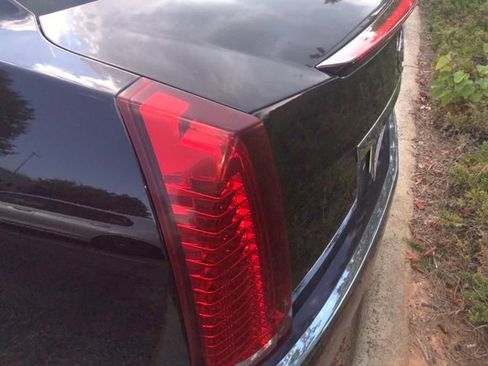 Used 2009 Cadillac CTS 3.6 RWD image 14