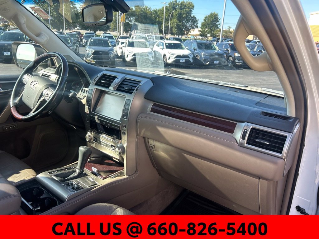 Used 2017 Lexus GX 460 Premium AWD/4WD image 9