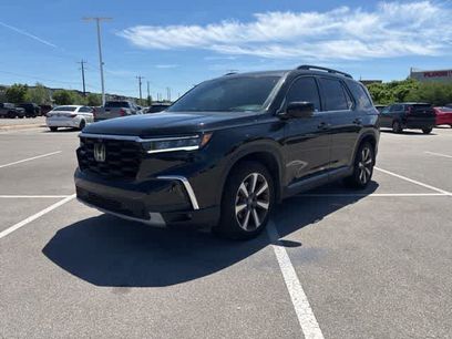 Used 2025 Honda Pilot Elite