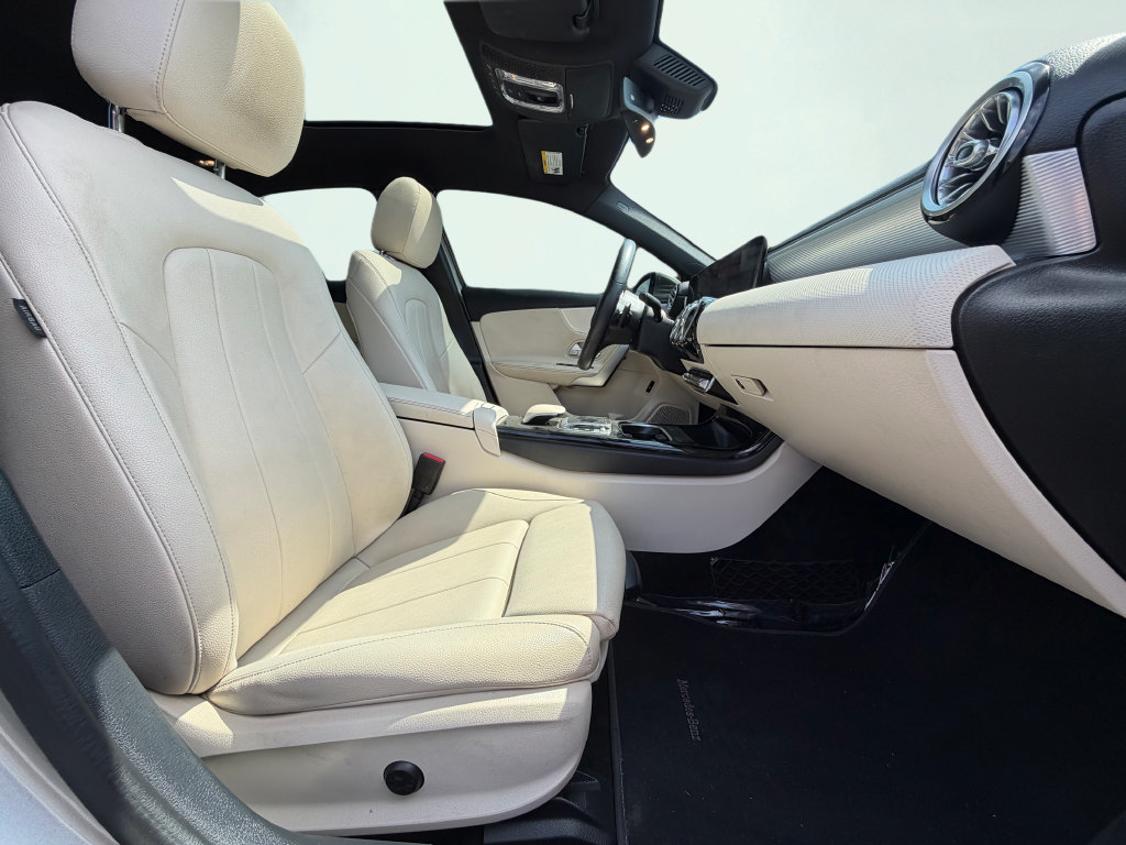 Used 2019 Mercedes-Benz A 220 image 29