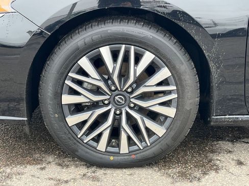 Used 2025 Nissan Altima 2.5 SV image 28