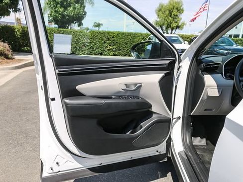Certified 2024 Hyundai Tucson SEL FWD image 27