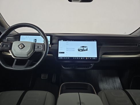 Used 2024 Rivian R1S Adventure AWD/4WD image 27