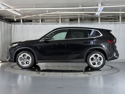 Used 2023 BMW X1 xDrive28i w/ Convenience Package AWD/4WD image 2
