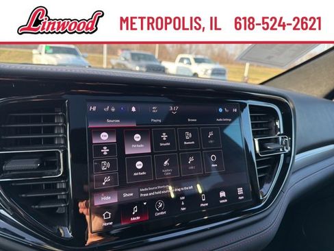 Used 2022 Dodge Durango R/T image 31