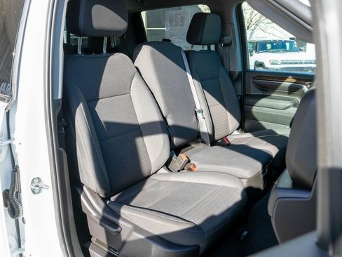 Used 2024 GMC Sierra 2500 SLE w/ Preferred Package image 9