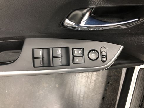 Used 2016 Honda CR-V EX-L image 16