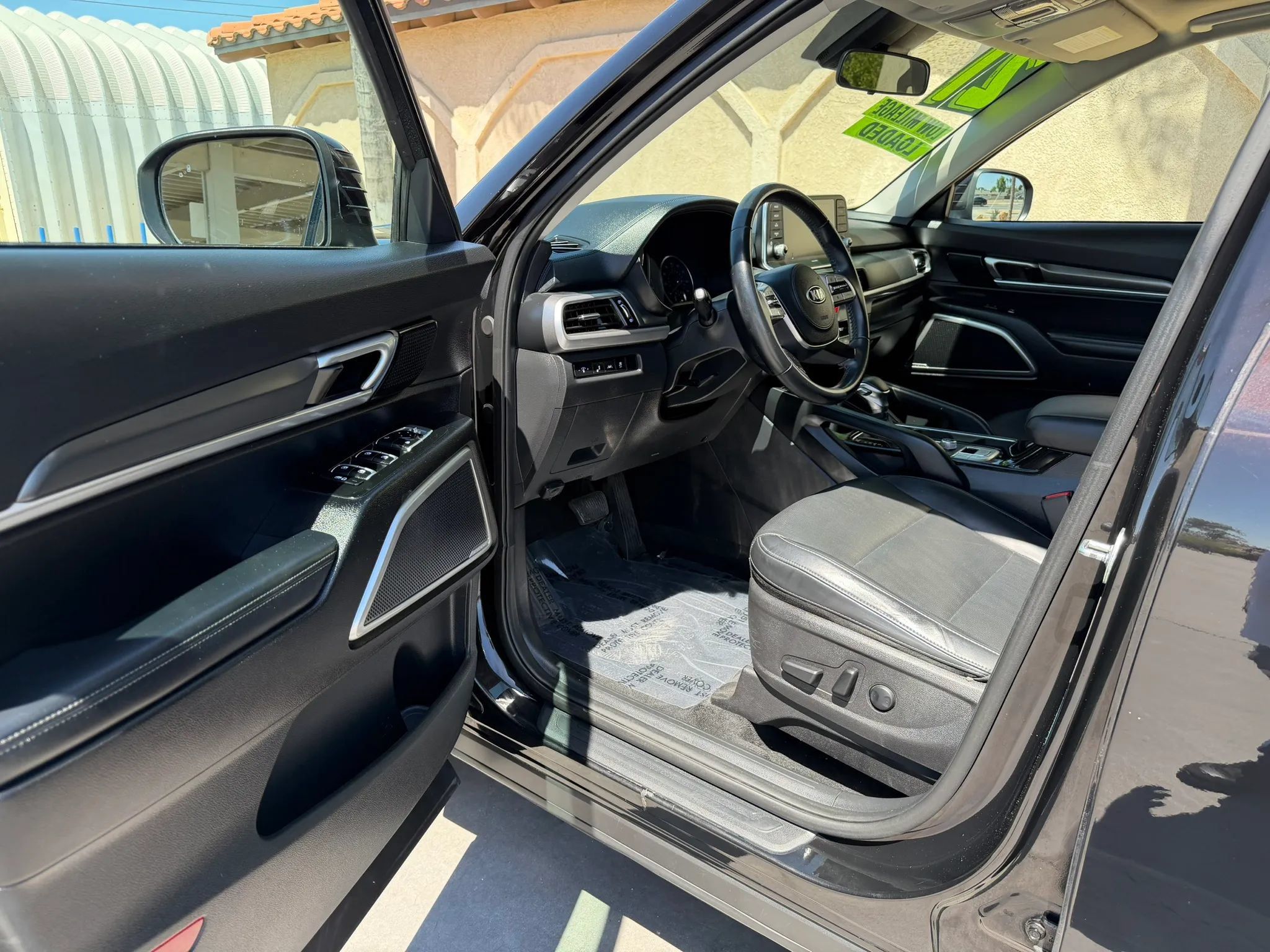 Used 2021 Kia Telluride S FWD image 15