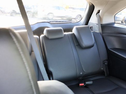 Certified 2024 Honda Odyssey EX-L image 13