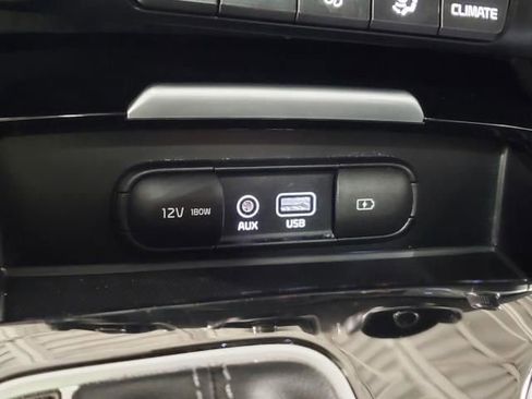 Used 2018 Kia Stinger Premium image 35