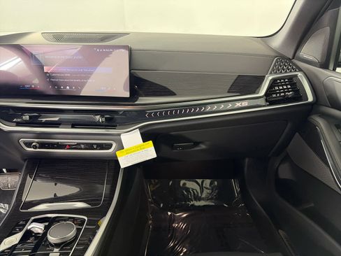 New 2026 BMW X5 sDrive40i w/ M Sport Package image 18
