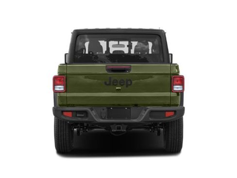 Certified 2022 Jeep Gladiator Overland AWD/4WD image 5