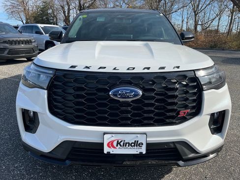 New 2026 Ford Explorer ST image 2