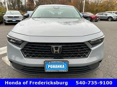 Used 2024 Honda Accord Sport image 9