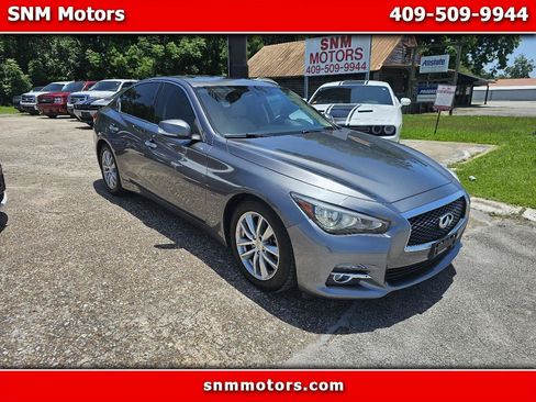 Used 2015 INFINITI Q50 Premium w/ Navigation Package RWD image 1