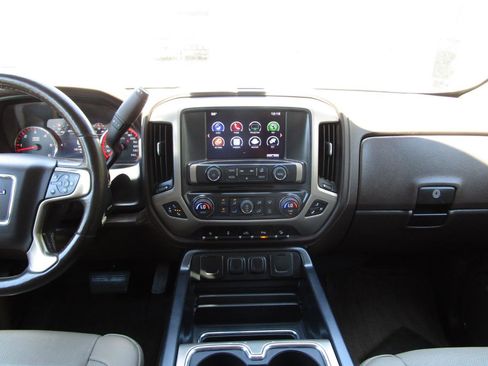Used 2016 GMC Sierra 1500 Denali AWD/4WD image 8