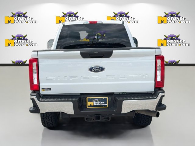 Used 2024 Ford F250 XLT AWD/4WD image 6