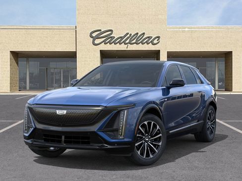 New 2025 Cadillac Lyriq Sport image 6