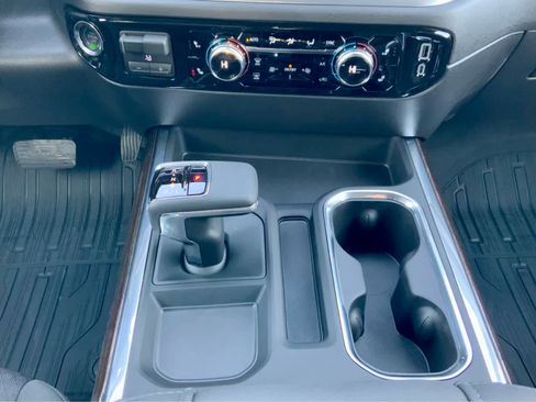 New 2026 GMC Sierra 1500 Elevation image 49