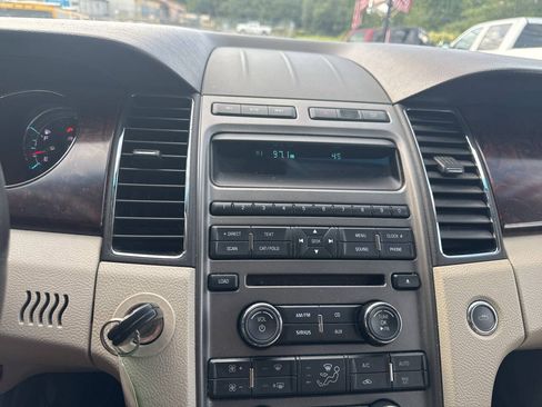Used 2011 Ford Taurus SEL w/ 201A Rapid Spec Order Code AWD/4WD image 27