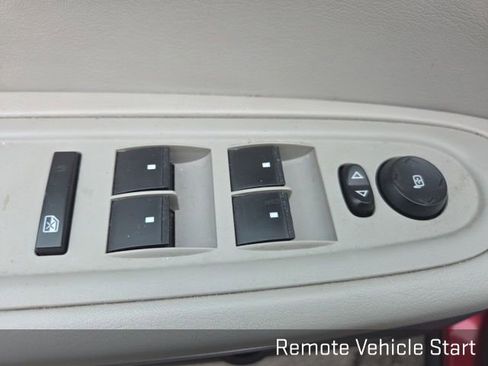 Used 2012 GMC Acadia SLT image 36