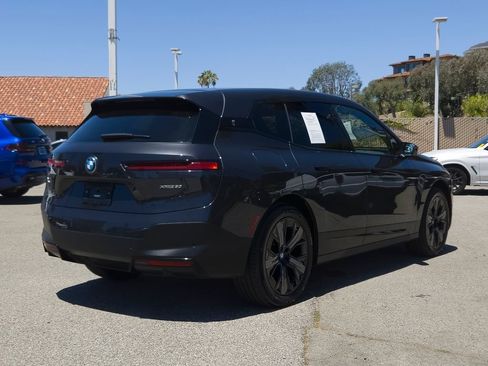 Used 2024 BMW iX xDrive50 AWD/4WD image 23