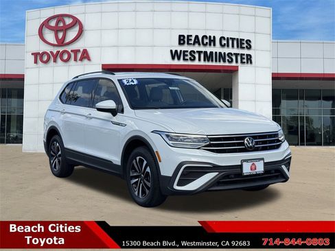 Used 2024 Volkswagen Tiguan S image 1