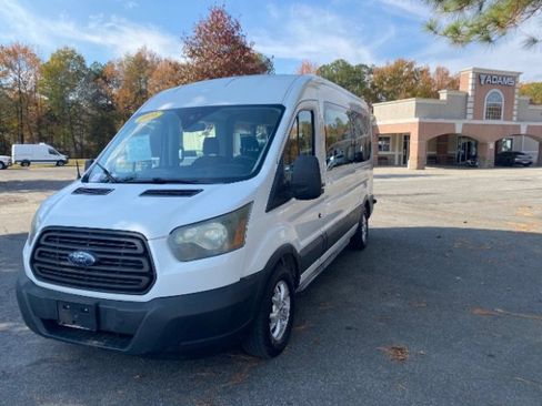 Used 2016 Ford Transit 350 XL image 1