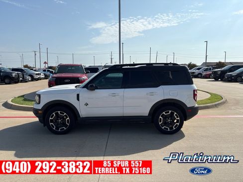 Used 2022 Ford Bronco Sport Outer Banks w/ Tech Package AWD/4WD image 8
