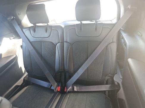 New 2025 Jeep Grand Cherokee L Altitude AWD/4WD image 13