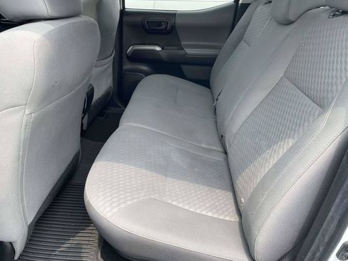 Used 2023 Toyota Tacoma SR5 RWD image 10
