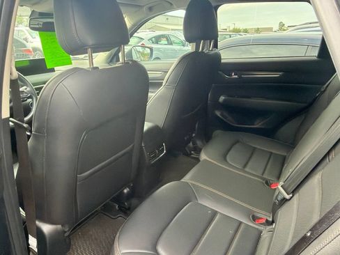 Used 2022 MAZDA CX-5 AWD 2.5 S w/ Premium Package image 9