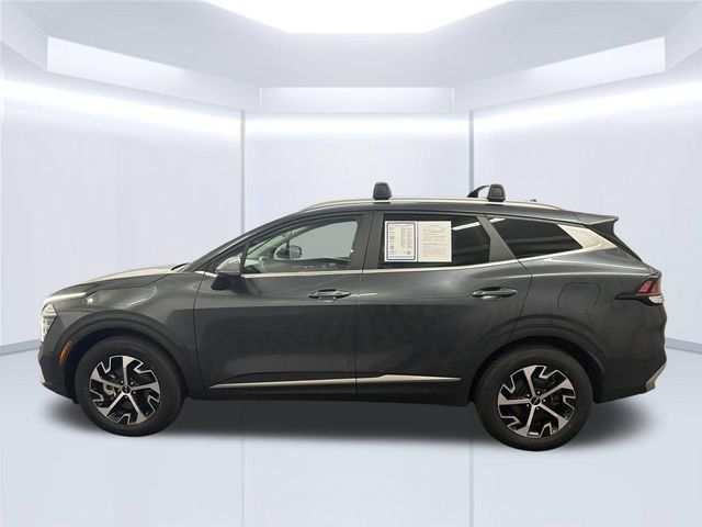 Certified 2024 Kia Sportage EX AWD/4WD image 9