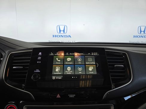Used 2021 Honda Pilot Touring image 42