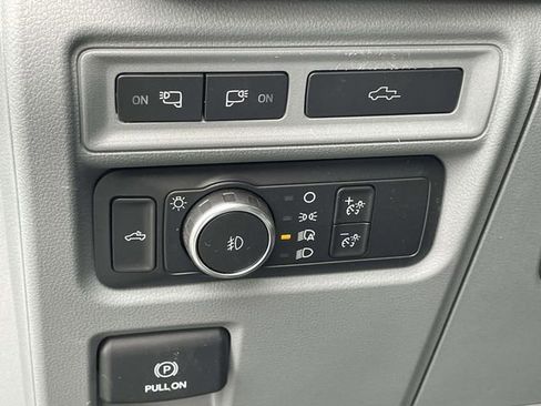Used 2022 Ford F150 XLT w/ Equipment Group 302A High AWD/4WD image 15