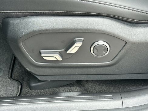 New 2026 Hyundai Santa Fe SEL FWD image 26