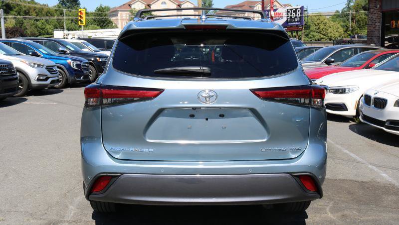 Used 2021 Toyota Highlander Limited AWD/4WD image 5