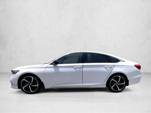 Used 2022 Honda Accord Sport image 6